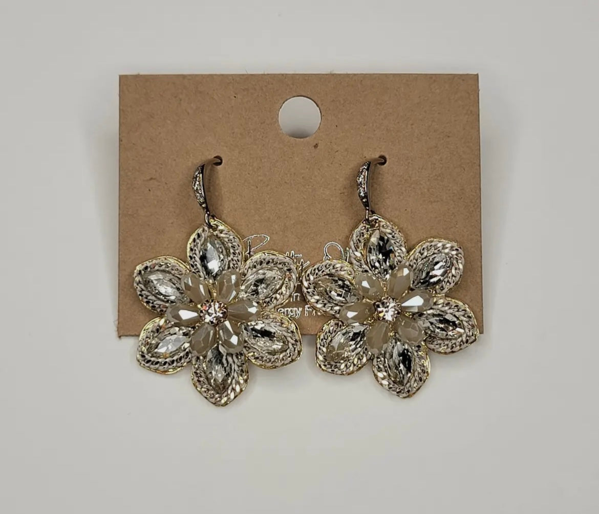 Handmade Flower Dangle Earrings