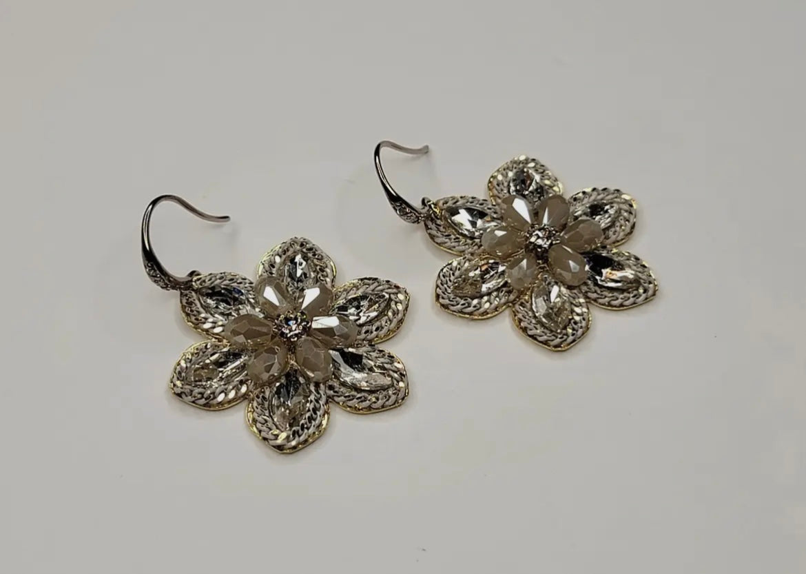 Handmade Flower Dangle Earrings