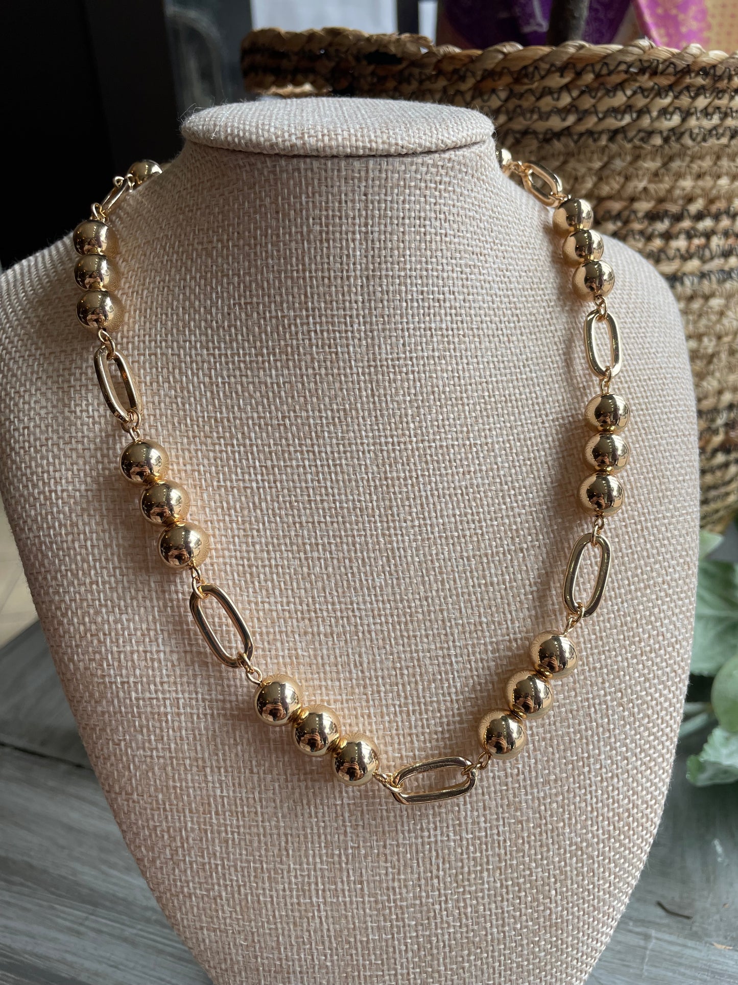 Oval and Ball Necklace