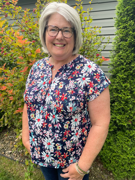 Navy Multicolor Wrinkle Resistant Short Sleeve Blouse