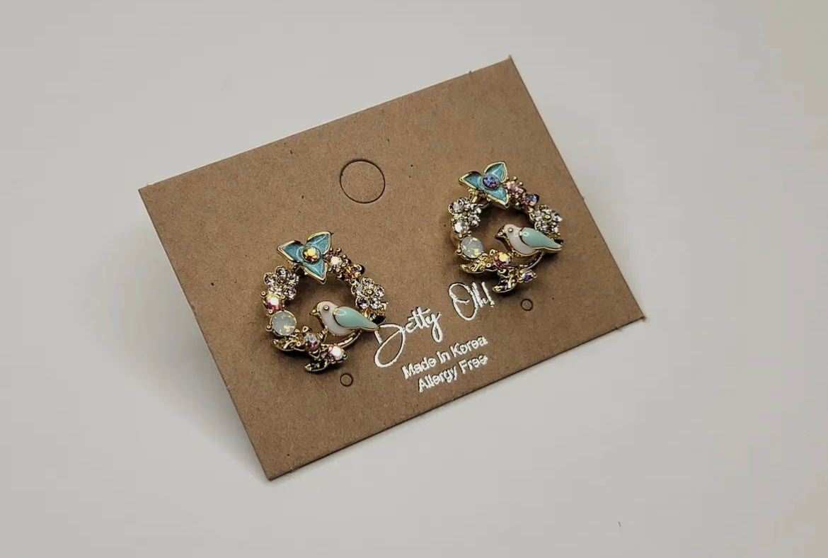 Robin’s Nest Post Earrings
